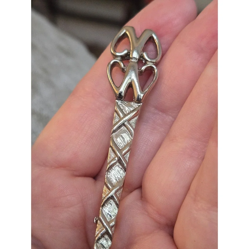 Scottish Celtic Pewter Twisting Sword Kilt Pin Brooch Vintage